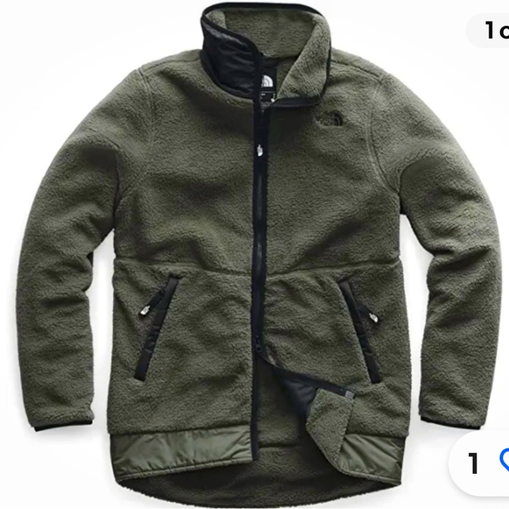 North Face front zippered Sherpa Fleece        Size Small